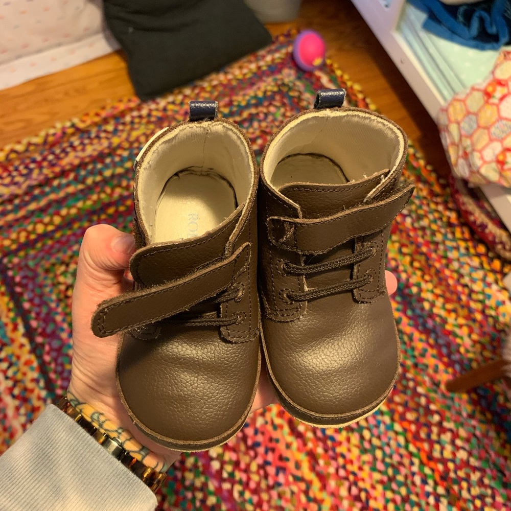 Robeez leather walking boots